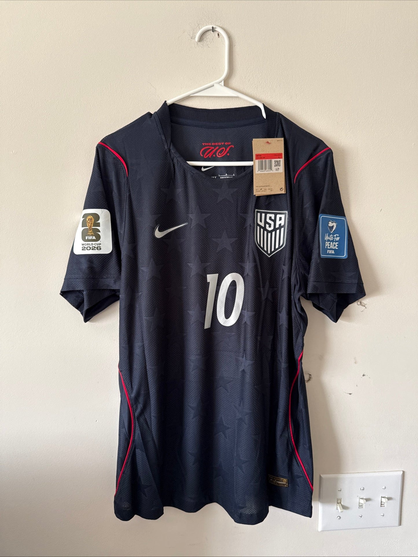 Men’s Nike Christian Pulisic 10 Team USA 2026 Away Aero-Fit Jersey Sz L - NWT RARE - Kyle’s Football Cards