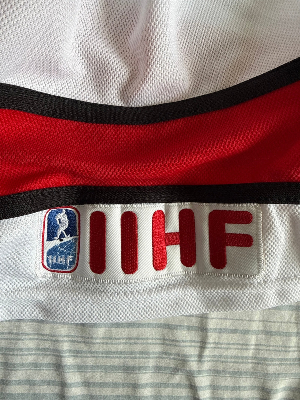 Men's Nike Connor Bedard 16 Team Canada IIHF World Junior Champ Jersey Sz L - RARE - Kyle’s Football Cards