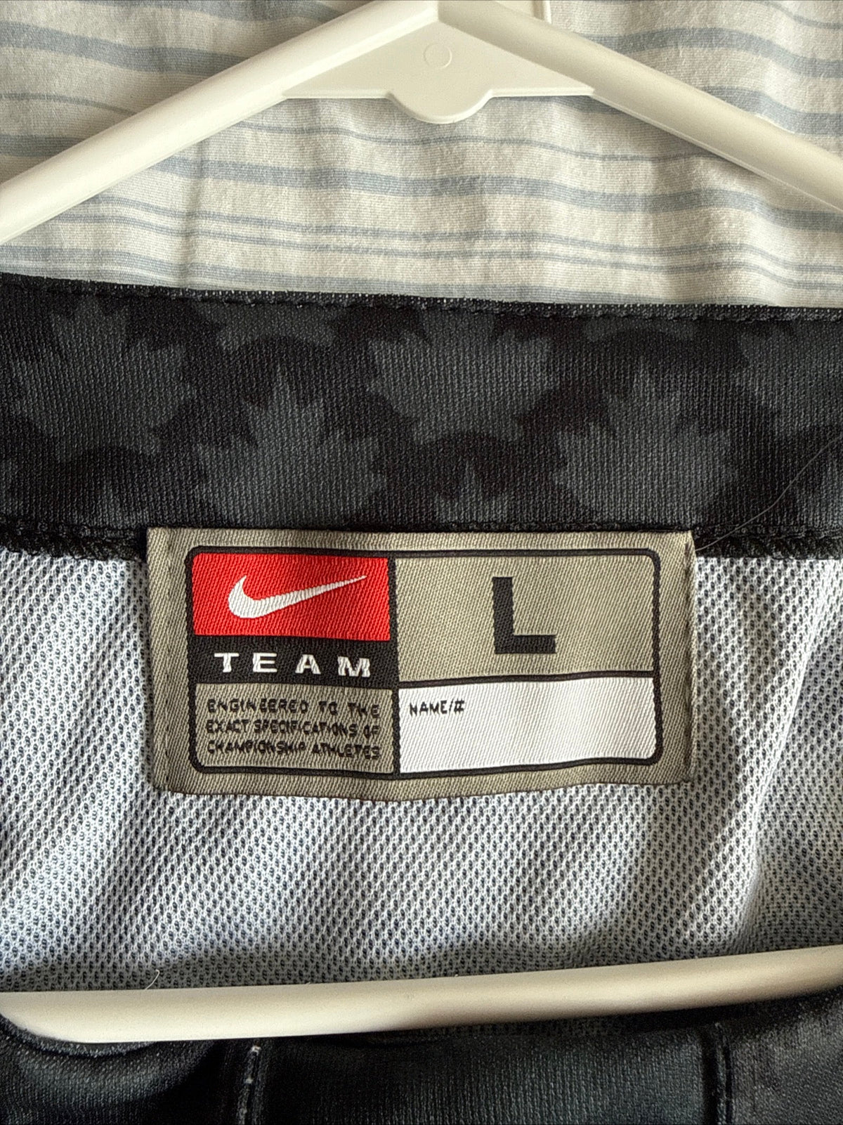 Men's Nike Connor Bedard 16 Team Canada IIHF World Junior Champ Jersey Sz L - RARE - Kyle’s Football Cards