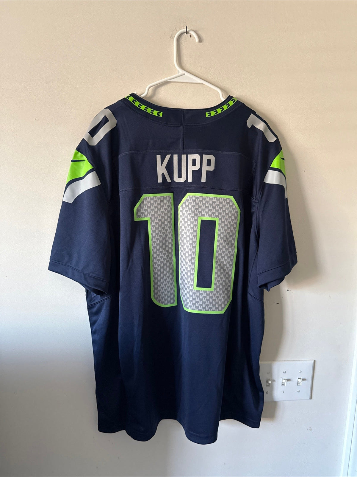 Men's Nike Cooper Kupp #10 Seattle Seahawks Vapor Lmtd NFL Jersey Sz 2XL - RARE - Kyle’s Football Cards