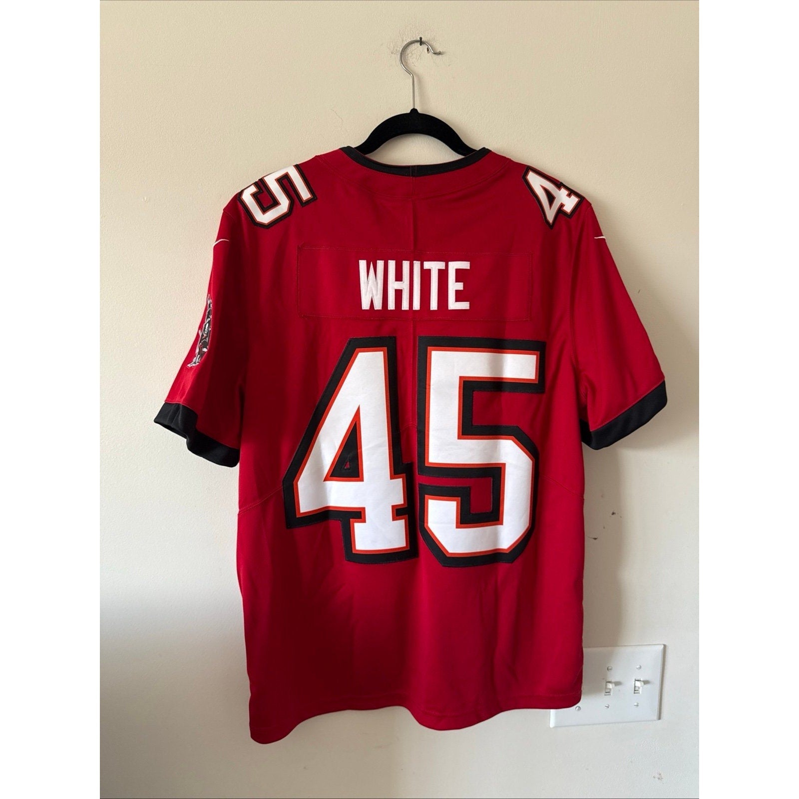 Men’s Nike Devin White 45 Tampa Bay Buccaneers Vapor Lmtd Jersey Sz L - Red - Kyle’s Football Cards