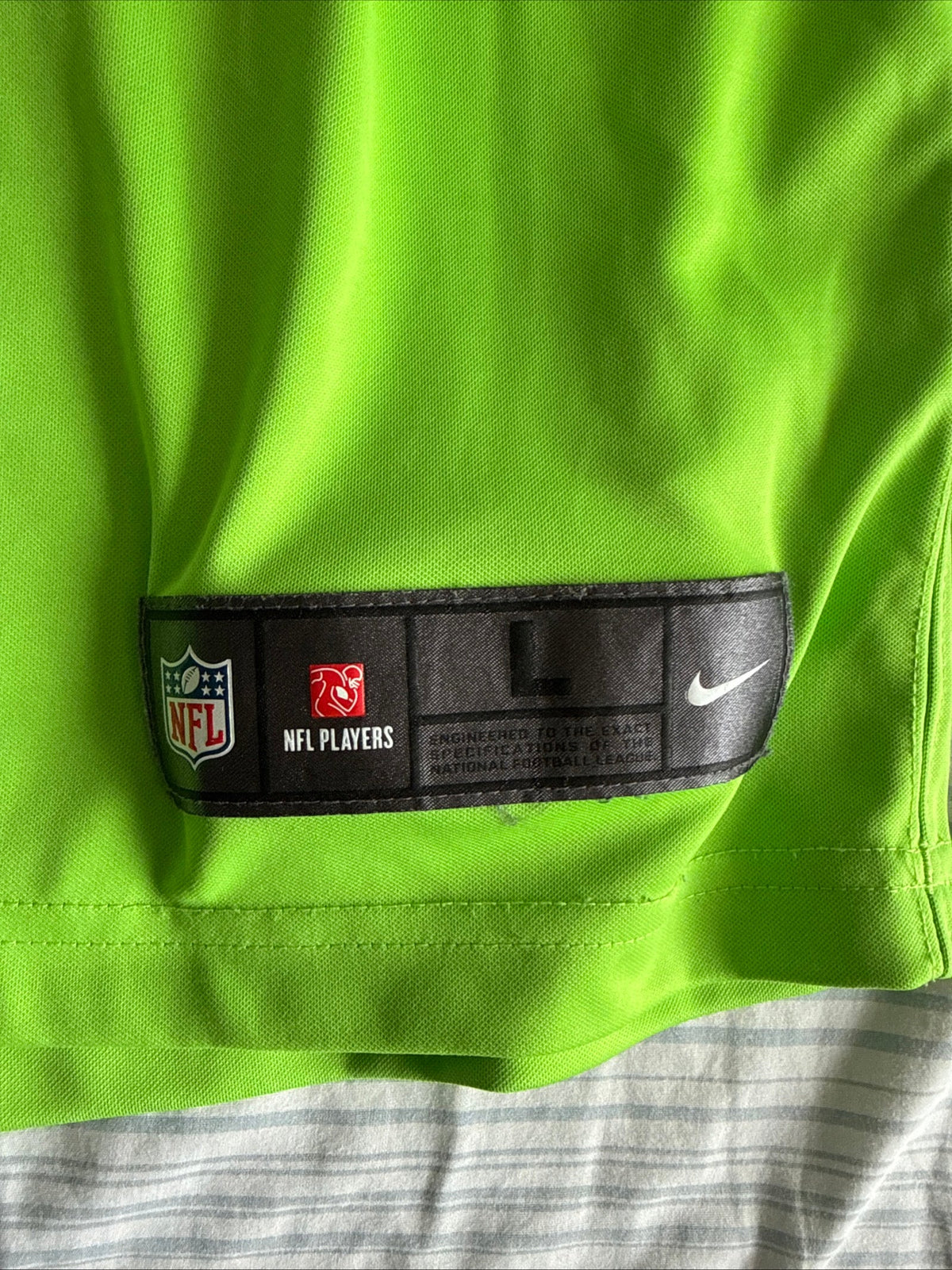 Men's Nike Earl Thomas 29 Seahawks Color Rush Vapor Lmtd NFL Jersey Sz L - RARE - Kyle’s Football Cards