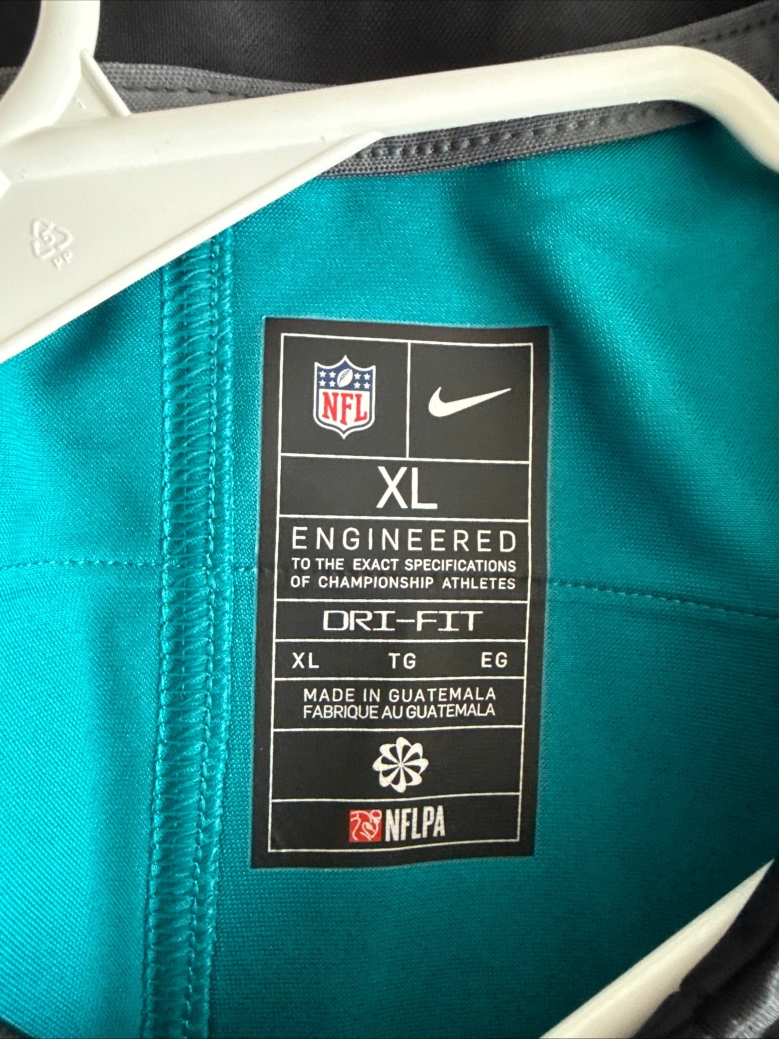 Men’s Nike Fred Taylor 28 Jacksonville Jaguars Vapor Lmtd Jersey Sz XL - RARE - Kyle’s Football Cards