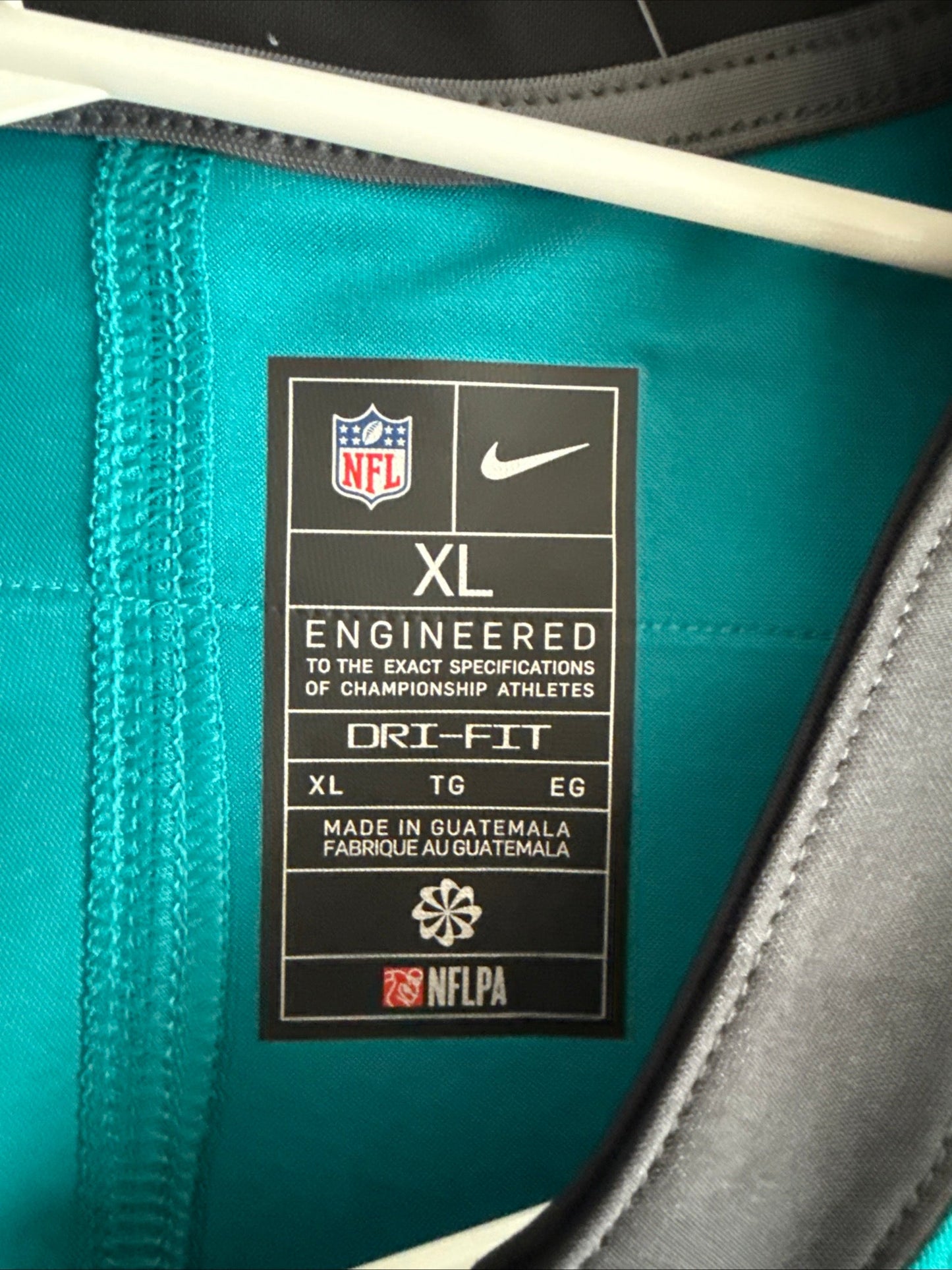 Men’s Nike Gabe Davis 0 Jacksonville Jaguars Vapor Lmtd Alt Jersey Sz XL - RARE - Kyle’s Football Cards