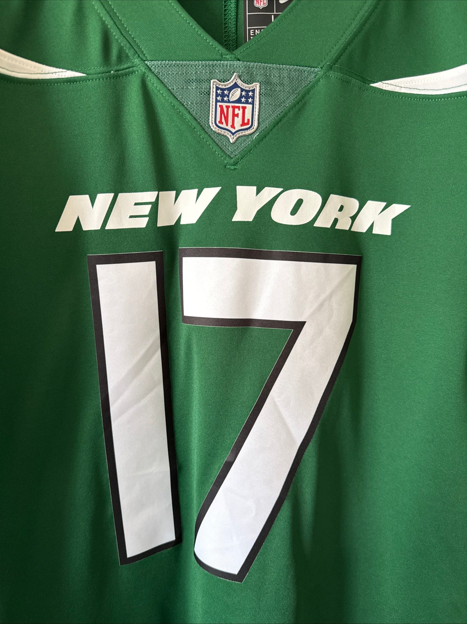 Men's Nike Garrett Wilson 17 New York Jets Vapor Lmtd NFL Jersey Sz L - RARE - Kyle’s Football Cards