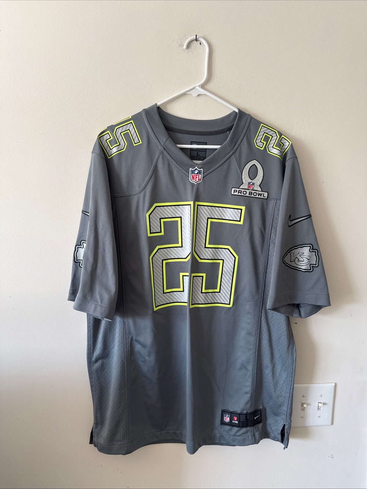 Men’s Nike Jamaal Charles #25 KC Chiefs 2014 Pro Bowl Jersey Sz L - Grey RARE - Kyle’s Football Cards