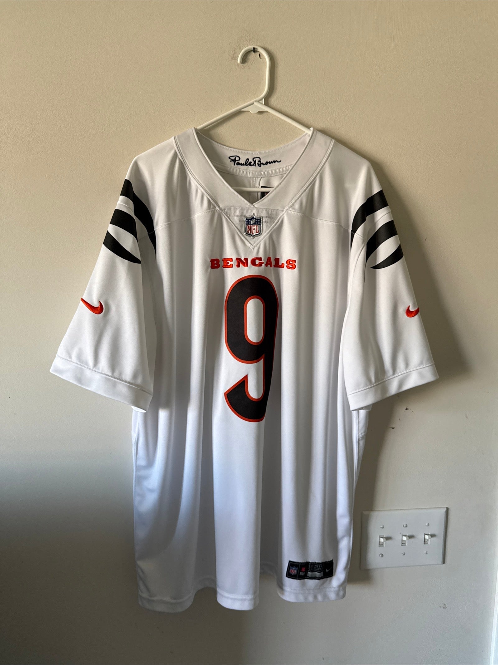 Men's Nike Joe Burrow 9 Cincinnati Bengals Vapor Lmtd Jersey Sz 2XL White RARE - Kyle’s Football Cards