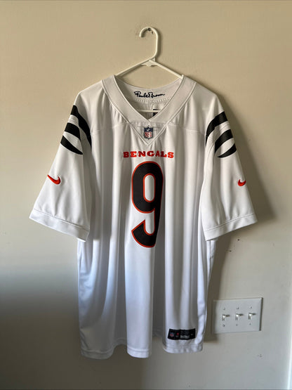 Men's Nike Joe Burrow 9 Cincinnati Bengals Vapor Lmtd Jersey Sz 2XL White RARE - Kyle’s Football Cards