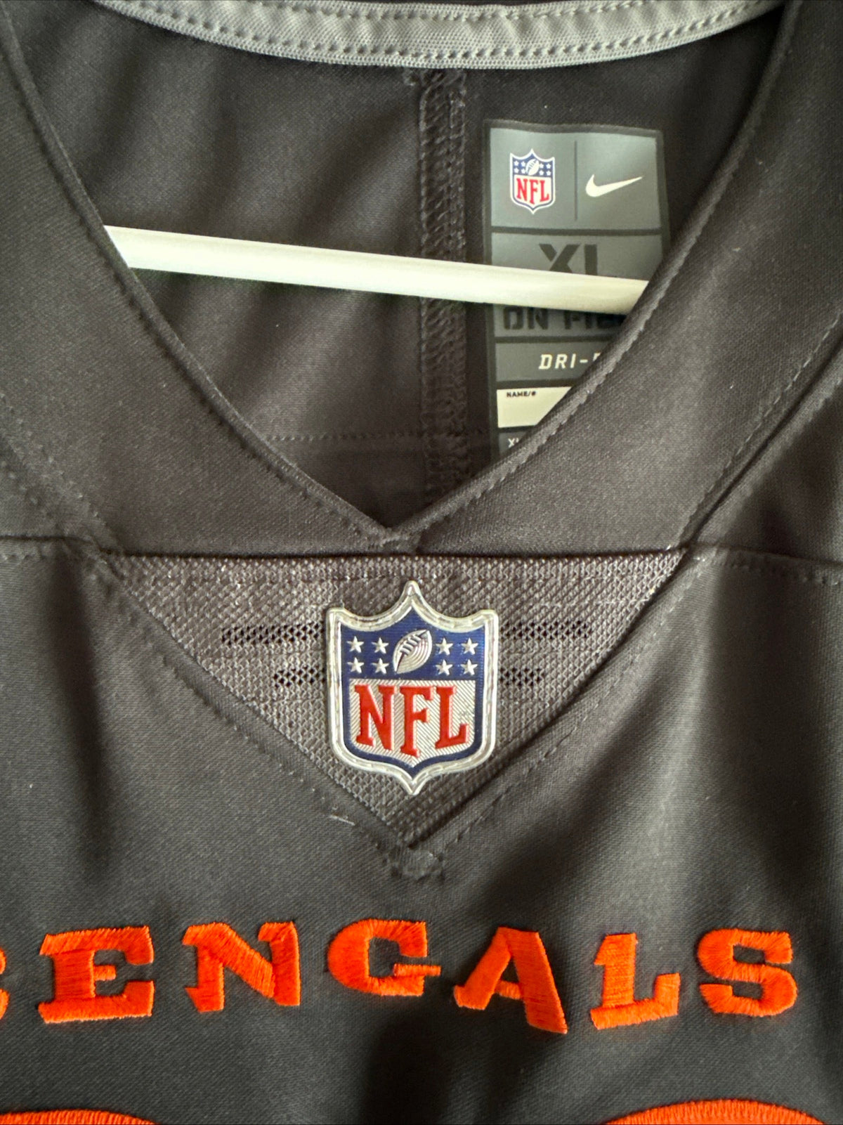 Men's Nike Joe Mixon 28 Cincinnati Bengals Vapor Lmtd NFL Jersey Sz XL - RARE - Kyle’s Football Cards
