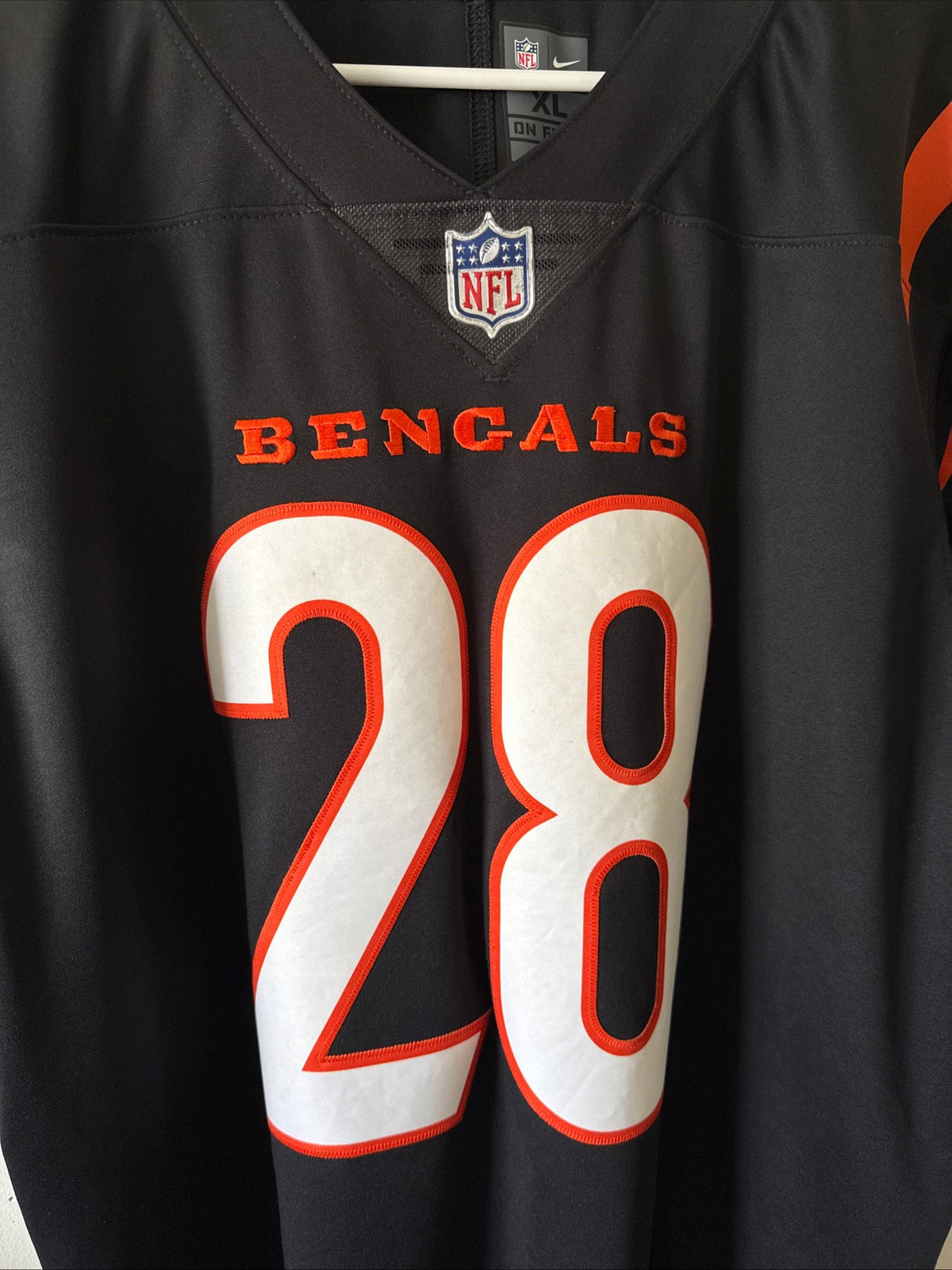 Men's Nike Joe Mixon 28 Cincinnati Bengals Vapor Lmtd NFL Jersey Sz XL - RARE - Kyle’s Football Cards