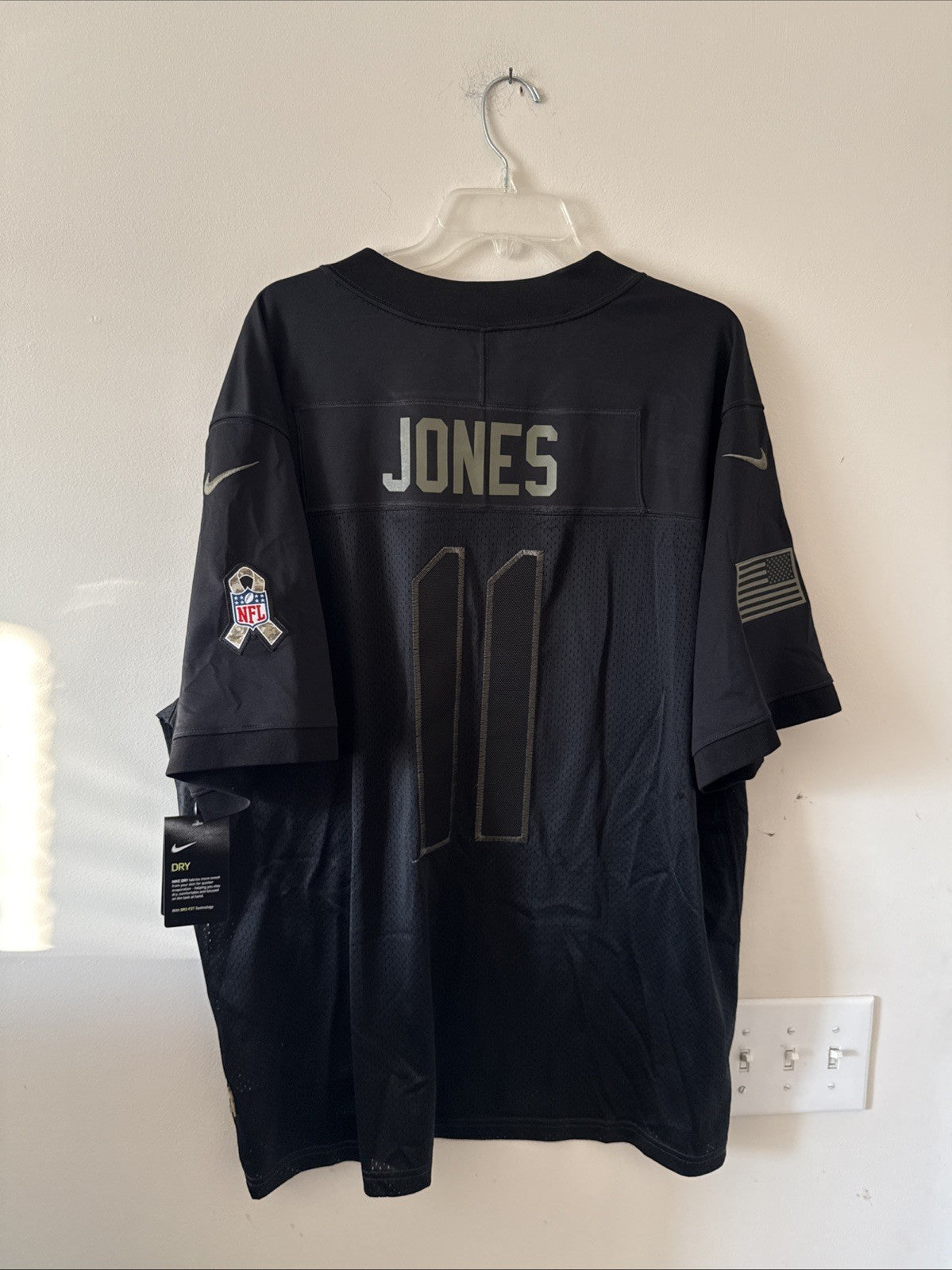 Men’s Nike Julio Jones #11 Falcons 2020 Salute to Service Jersey Sz 2XL NWT RARE - Kyle’s Football Cards