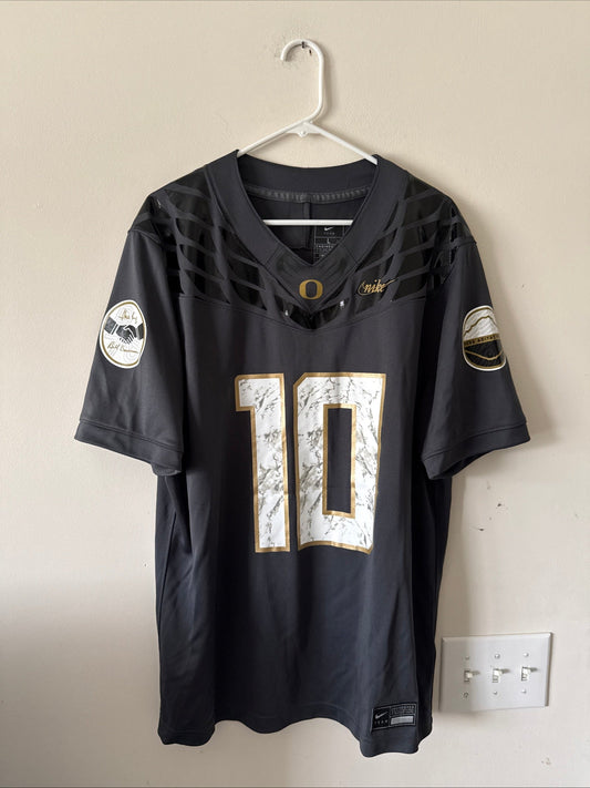 Men's Nike Justin Herbert 10 Oregon Ducks Shoe Duck Anthracite Jersey Sz L RARE - Kyle’s Football Cards