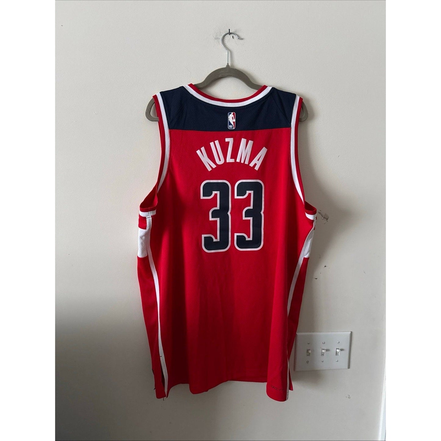 Men’s Nike Kyle Kuzma 33 Washington Wizards Swingman Icon Jersey Sz 52 Red NWT - Kyle’s Football Cards
