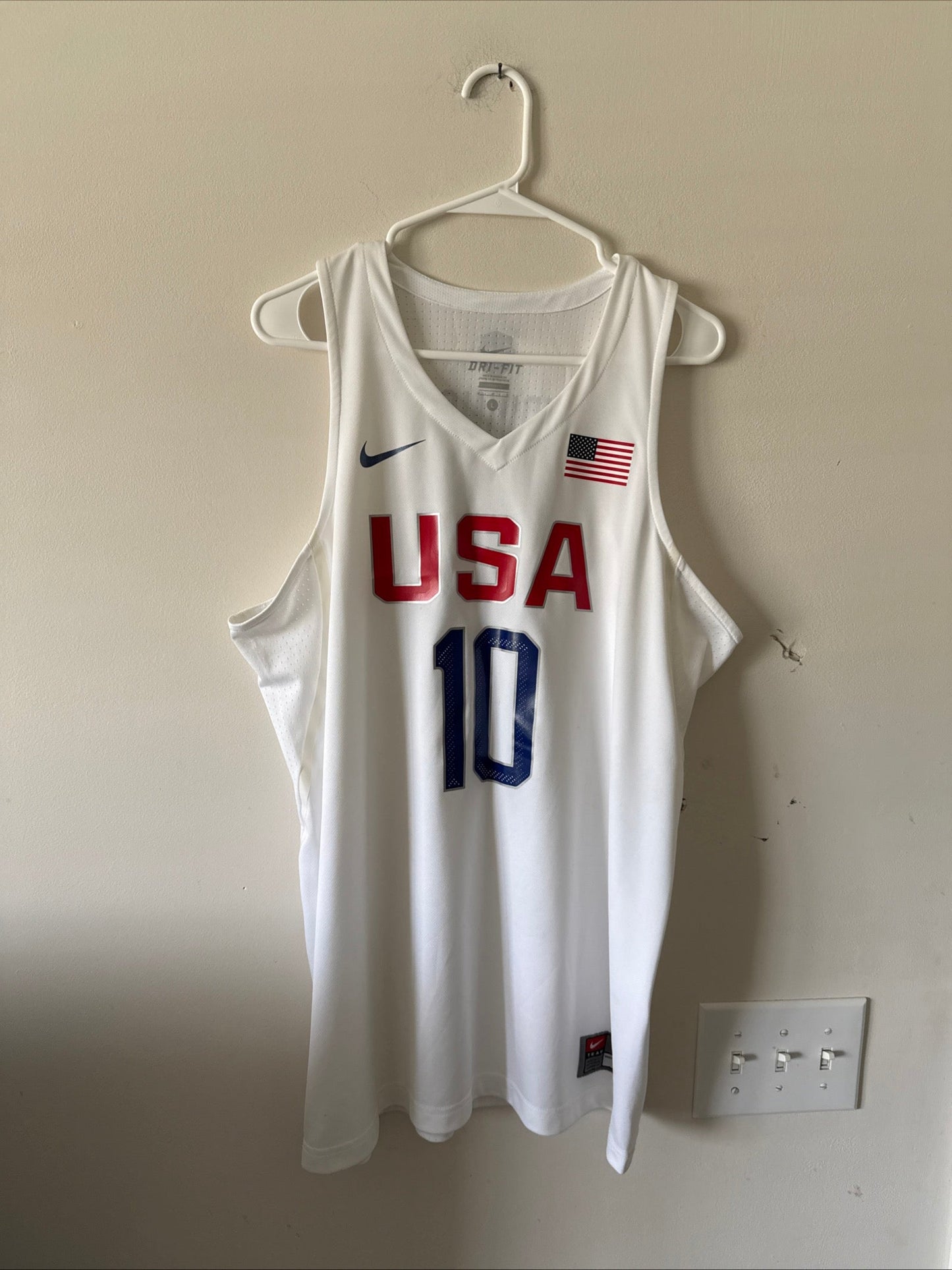 Men’s Nike Kyrie Irving 10 Team USA 2016 Summer Olympics Jersey Sz L - RARE - Kyle’s Football Cards