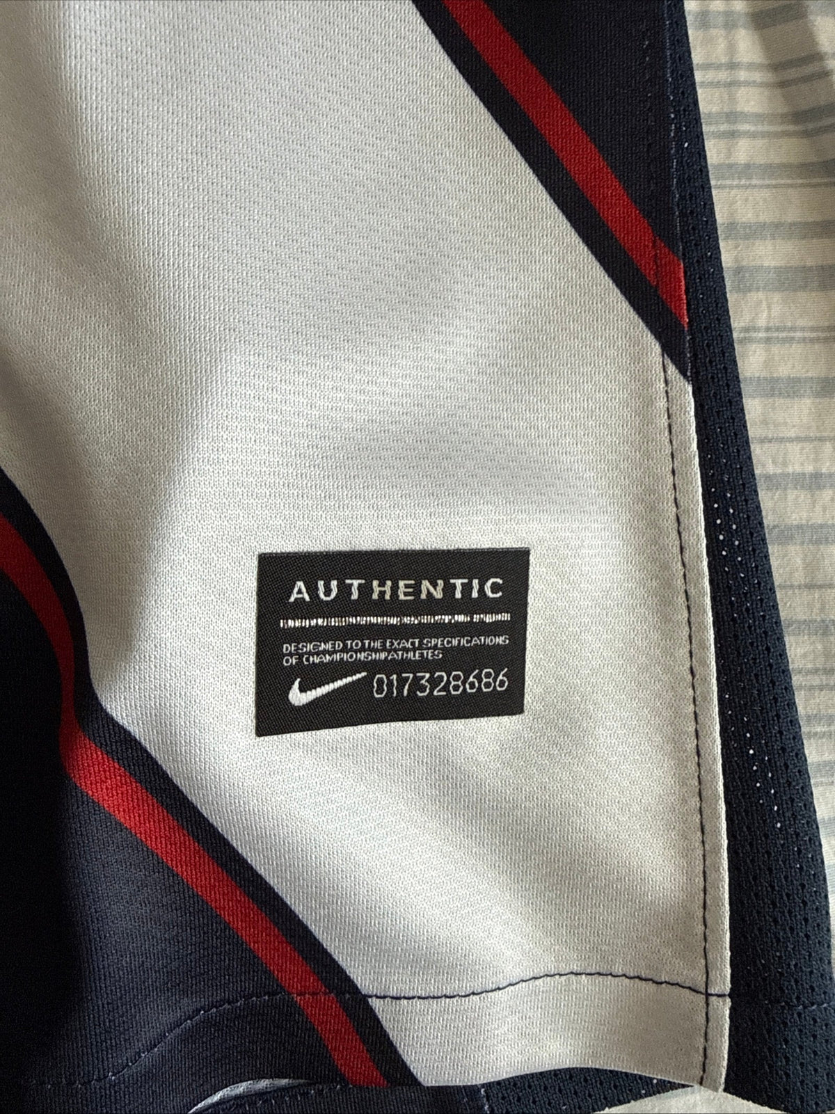 Men’s Nike Landon Donovan 10 USMNT 2010 World Cup Soccer Jersey Sz L - NWT RARE - Kyle’s Football Cards