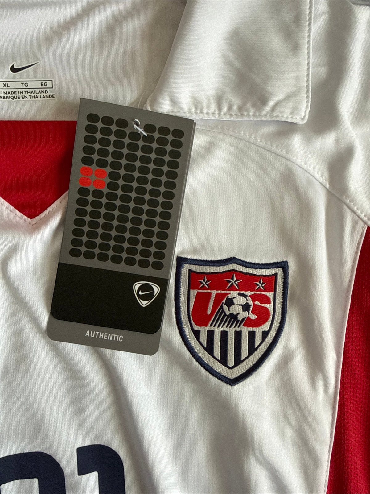 Men’s Nike Landon Donovan 21 USMNT 2002 World Cup Home Jersey Sz XL - NWT RARE - Kyle’s Football Cards
