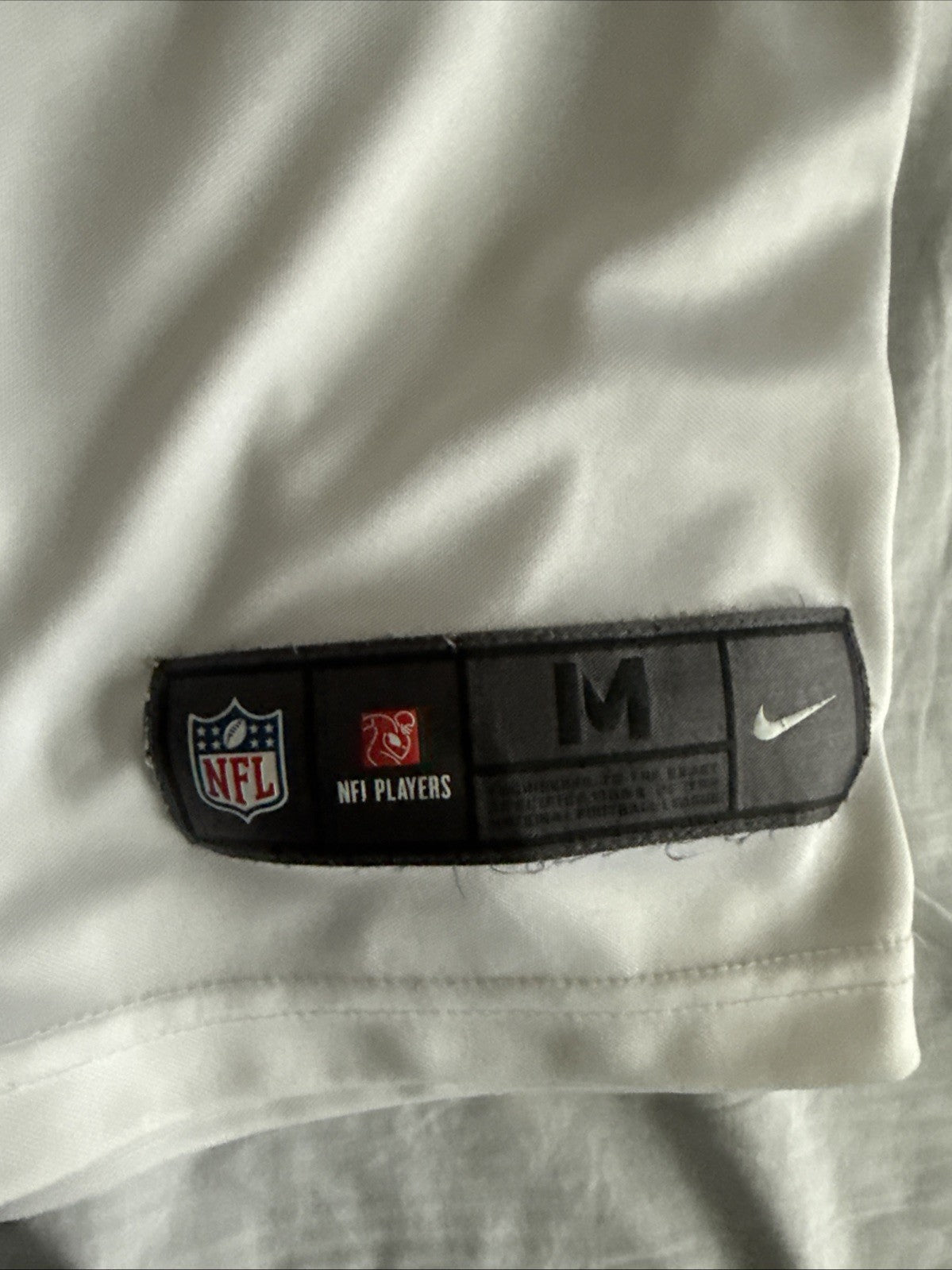 Men’s Nike Marshawn Lynch #24 Oakland Raiders Vapor Lmtd NFL Jersey Sz M - RARE - Kyle’s Football Cards