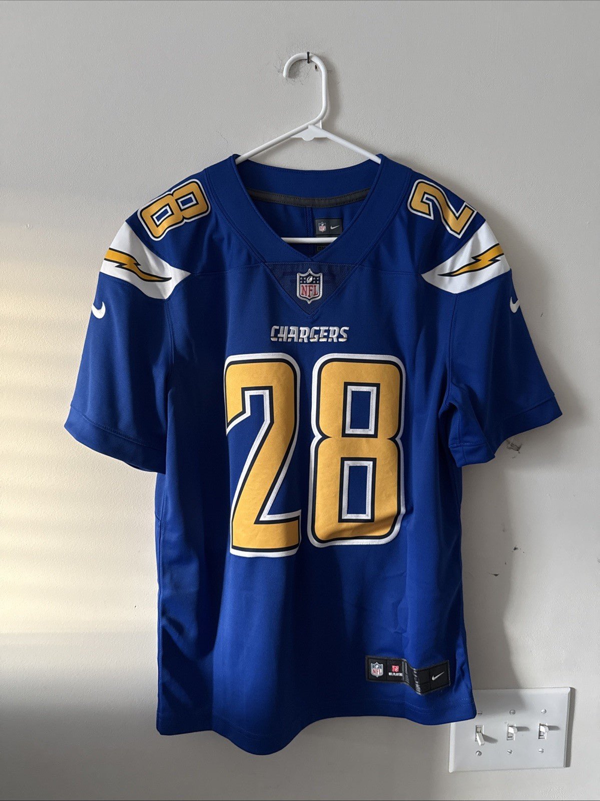 Men’s Nike Melvin Gordon III #28 LA Chargers Vapor Lmtd Jersey Sz S - Blue RARE - Kyle’s Football Cards