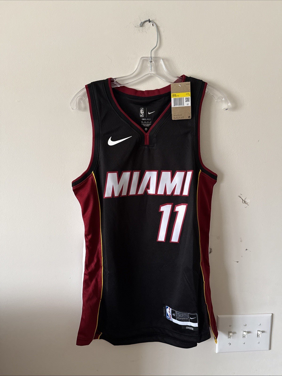 Men’s Nike Miami Heat Jaime Jaquez Jr 11 Nike Jersey Icon Edition Sz 40 - NWT - Kyle’s Football Cards