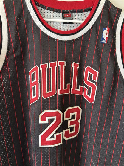 Men’s Nike Michael Jordan #23 Chicago Bulls Jersey Black Pinstripe Sz 50 - NWOT - Kyle’s Football Cards
