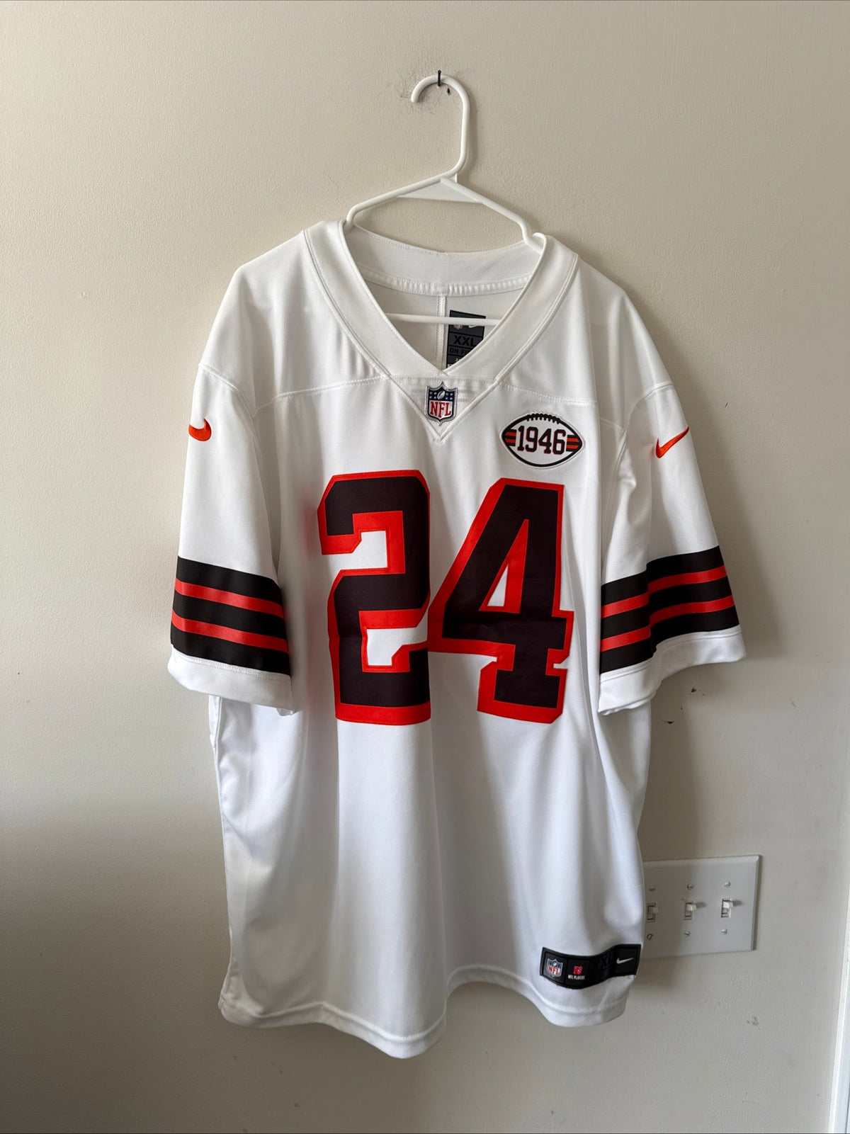 Men's Nike Nick Chubb #24 Cleveland Browns 1946 Alt Vapor Lmtd Jersey Sz 2XL - Kyle’s Football Cards