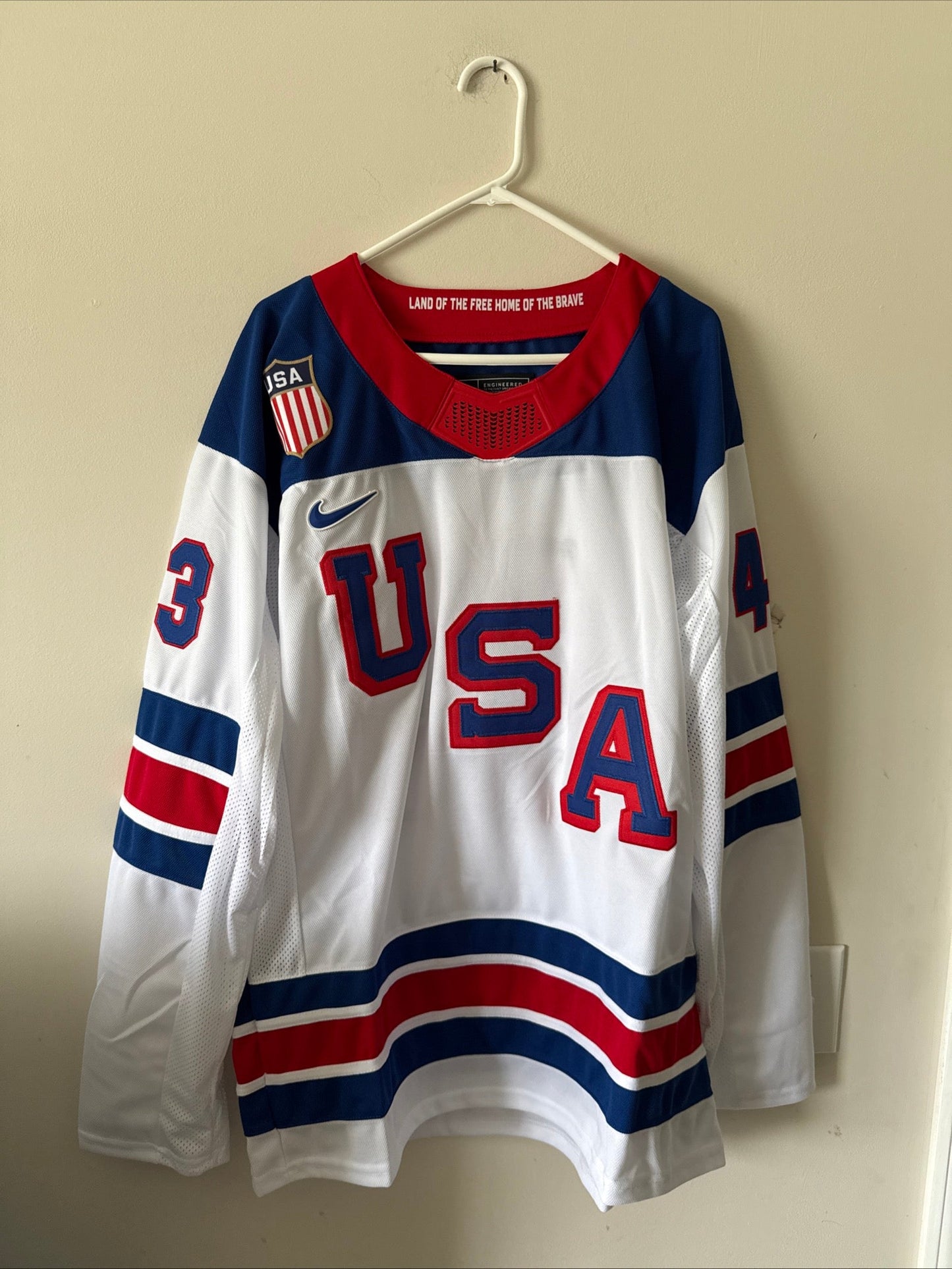 Men’s Nike Quinn Hughes 43 Team USA Hockey 2026 Olmypics Jersey Sz XL NWT RARE - Kyle’s Football Cards