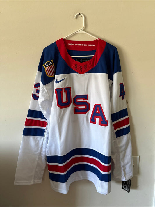Men’s Nike Quinn Hughes 43 Team USA Hockey 2026 Olmypics Jersey Sz XL NWT RARE - Kyle’s Football Cards