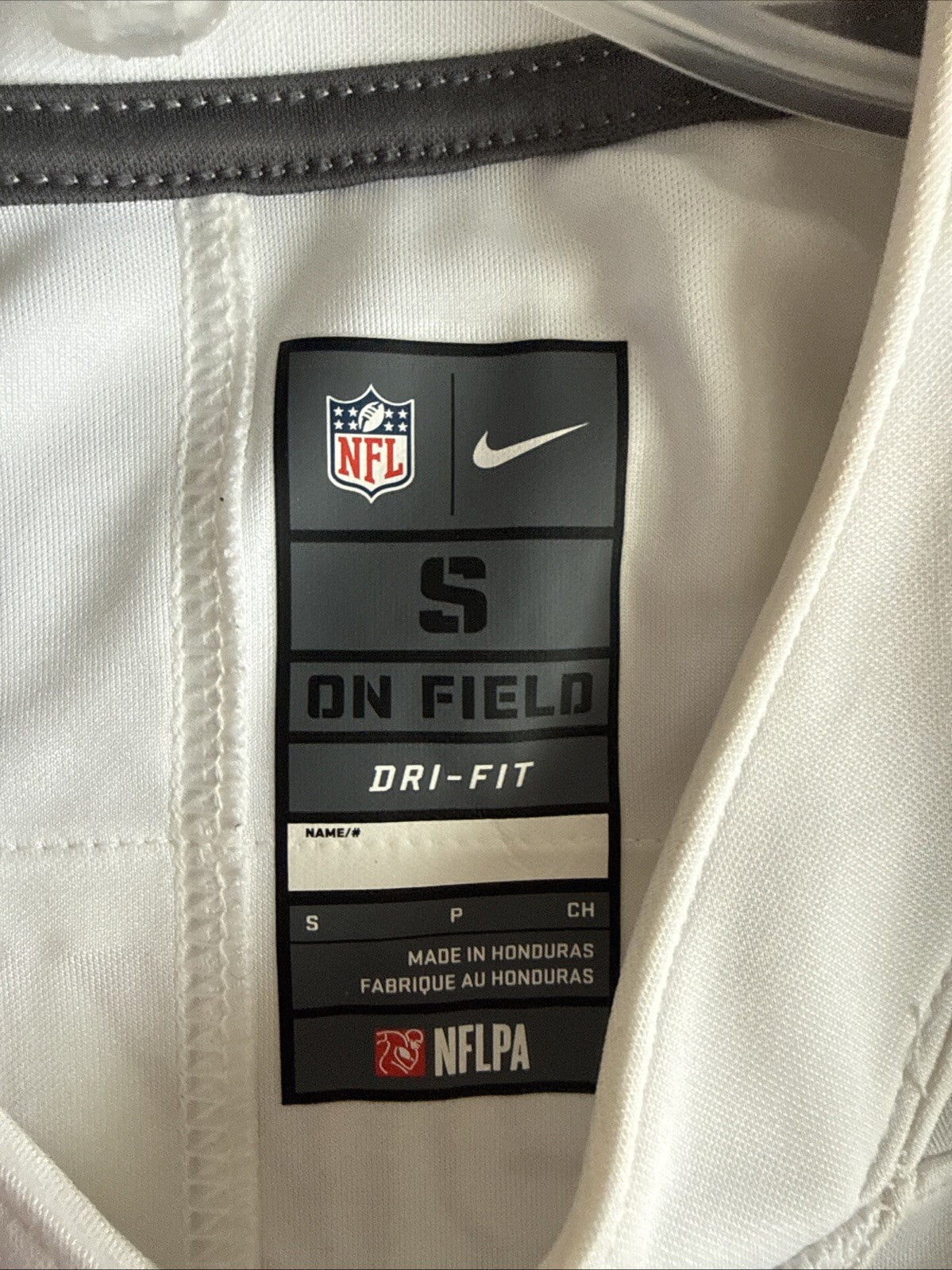 Men’s Nike Saquon Barkley 26 New York Giants Vapor Lmtd Jersey Sz S White RARE - Kyle’s Football Cards
