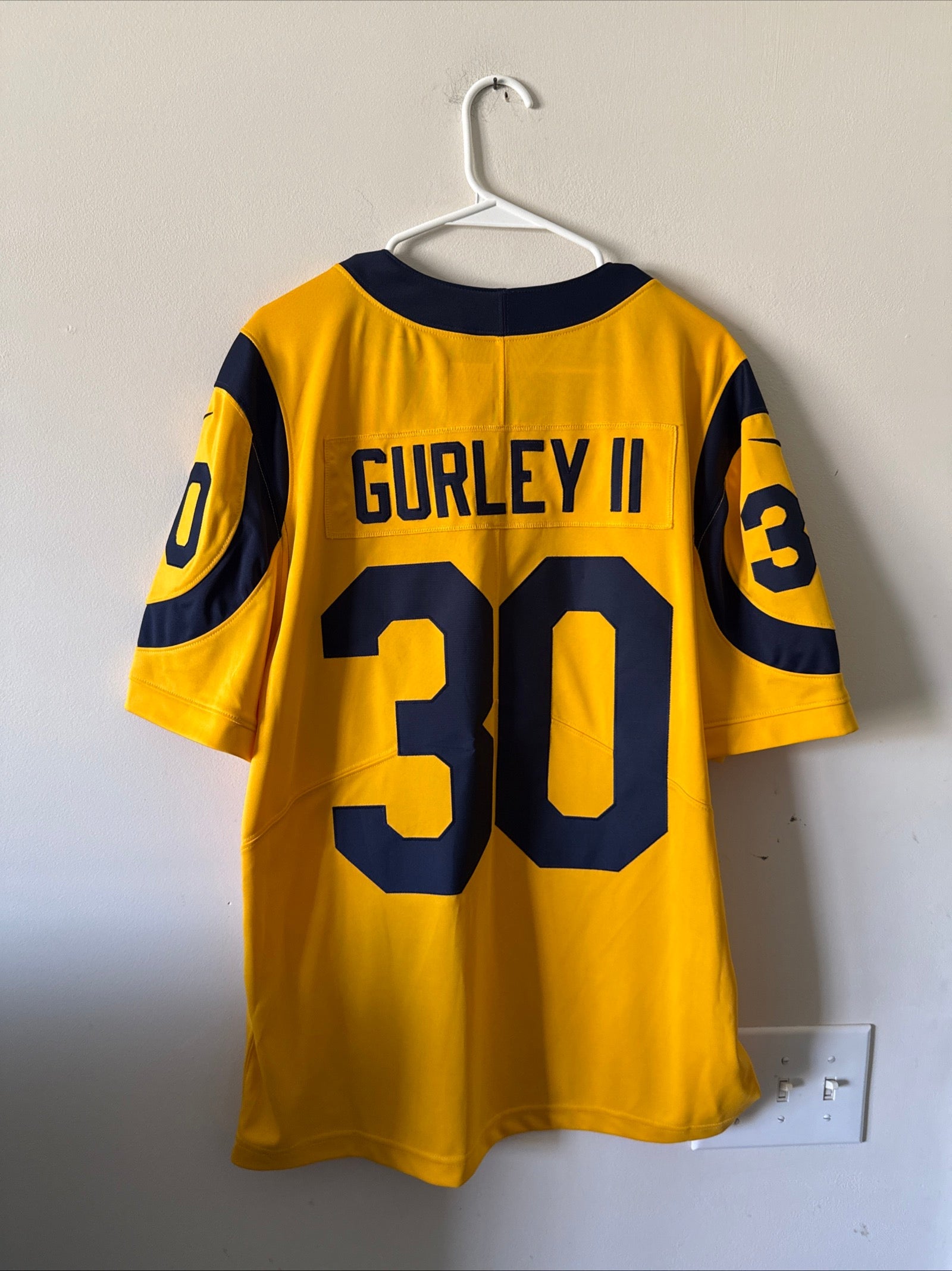 Men’s Nike Todd Gurley II 30 Vapor Limited Stitched NFL Jersey Sz L - Gold RARE - Kyle’s Football Cards
