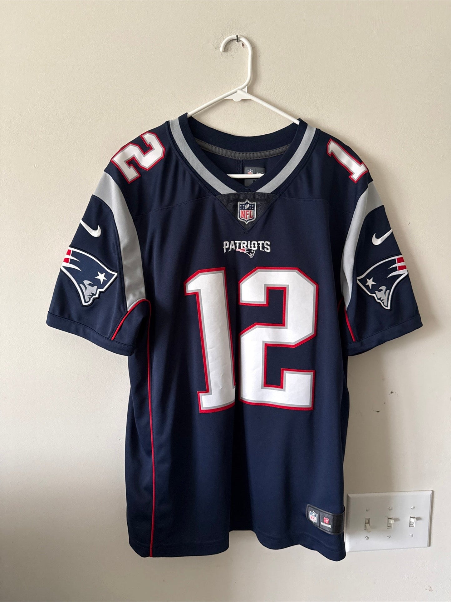 Men's Nike Tom Brady 12 New England Patriots Vapor Limited NFL Jersey Sz L RARE - Kyle’s Football Cards