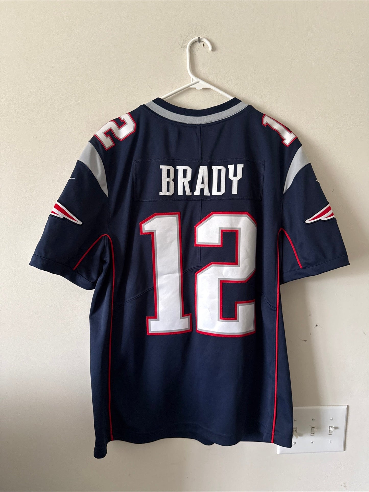 Men's Nike Tom Brady 12 New England Patriots Vapor Limited NFL Jersey Sz L RARE - Kyle’s Football Cards