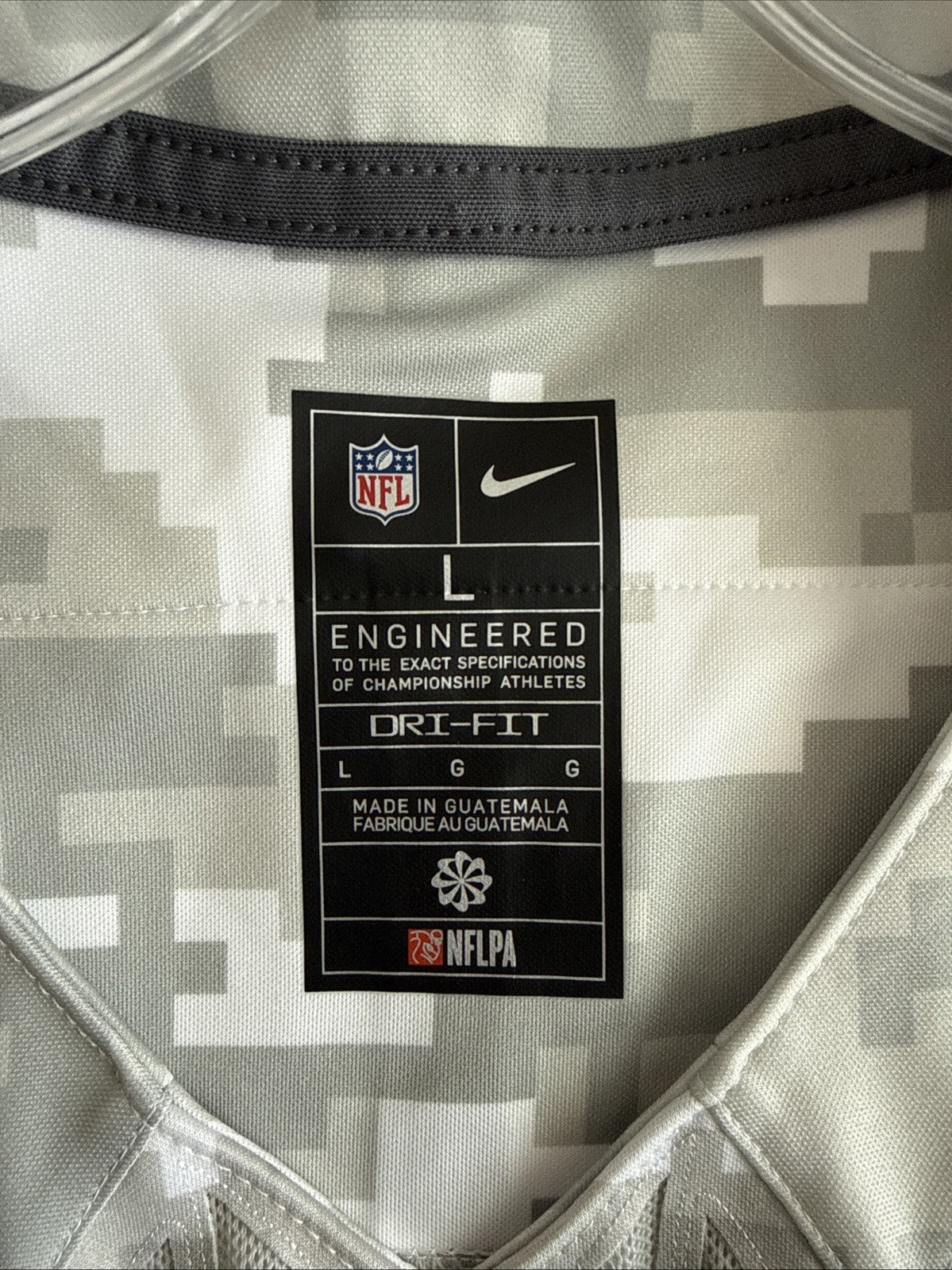 Men’s Nike Tua Tagovailoa 1 Miami Dolphins Salute to Service Vapor Jersey Sz L - Kyle’s Football Cards
