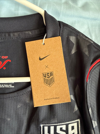 Men’s Nike Tyler Adams 4 Team USA 2026 World Cup Away Jersey Sz L - NWT RARE - Kyle’s Football Cards