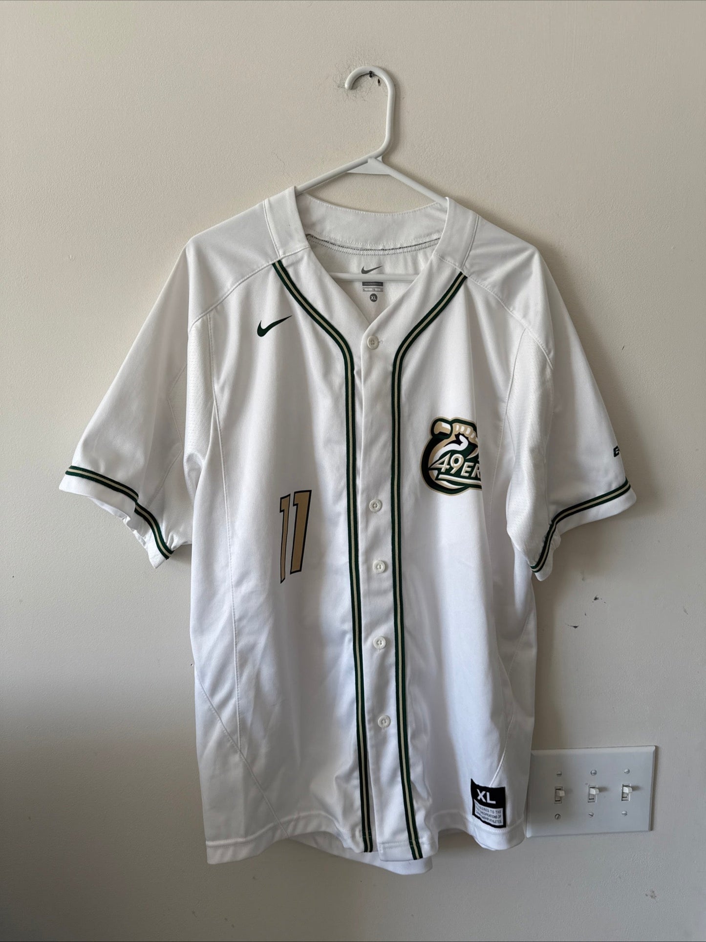 Men’s Nike UNC Charlotte 49ers 11 C-USA Home Baseball Jersey Sz XL - White RARE - Kyle’s Football Cards