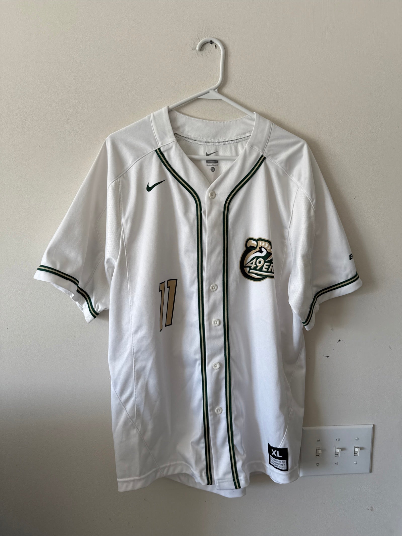 Men’s Nike UNC Charlotte 49ers 11 C-USA Home Baseball Jersey Sz XL - White RARE - Kyle’s Football Cards