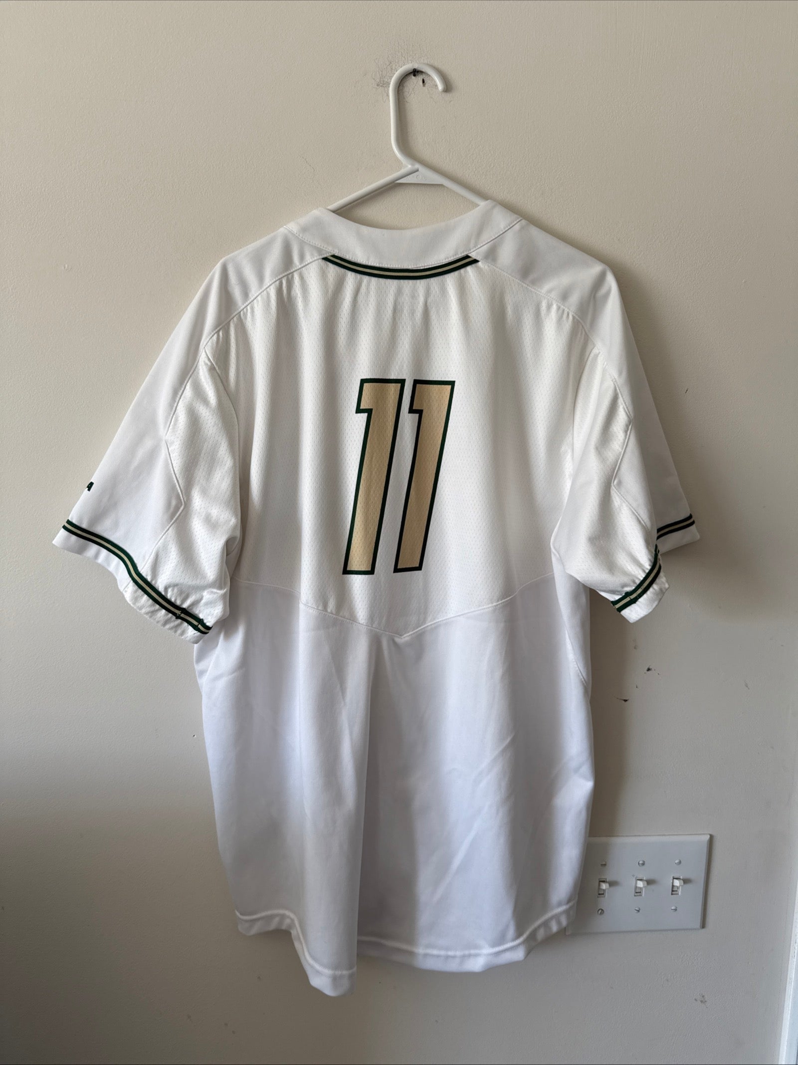 Men’s Nike UNC Charlotte 49ers 11 C-USA Home Baseball Jersey Sz XL - White RARE - Kyle’s Football Cards