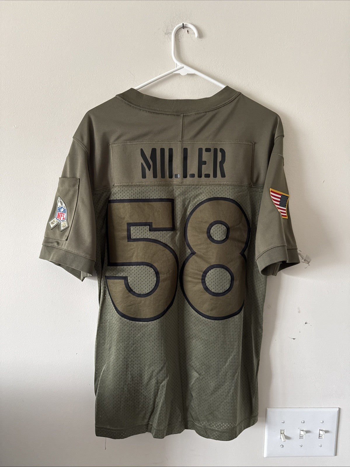 Men's Nike Von Miller #58 Broncos 19’ Salute to Service Limited Jersey Sz S RARE - Kyle’s Football Cards