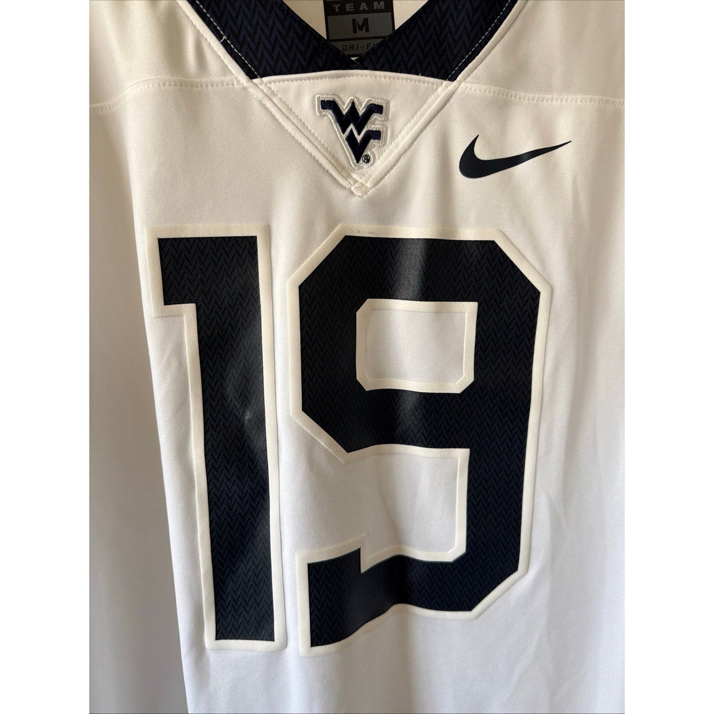 Men’s Nike West Virginia Mountaineers 19 Football NCAA Jersey Sz M - White RARE - Kyle’s Football Cards