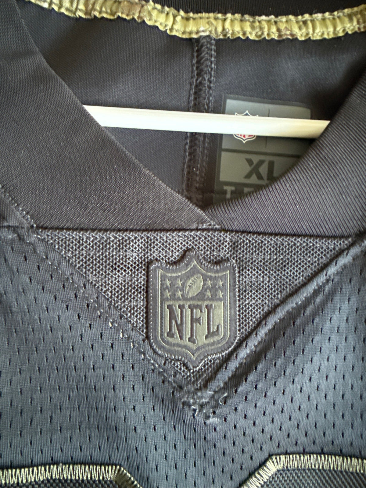 Men's Nike Zach Ertz #86 Philadelphia Eagles Salute To Service Jersey Sz XL RARE - Kyle’s Football Cards