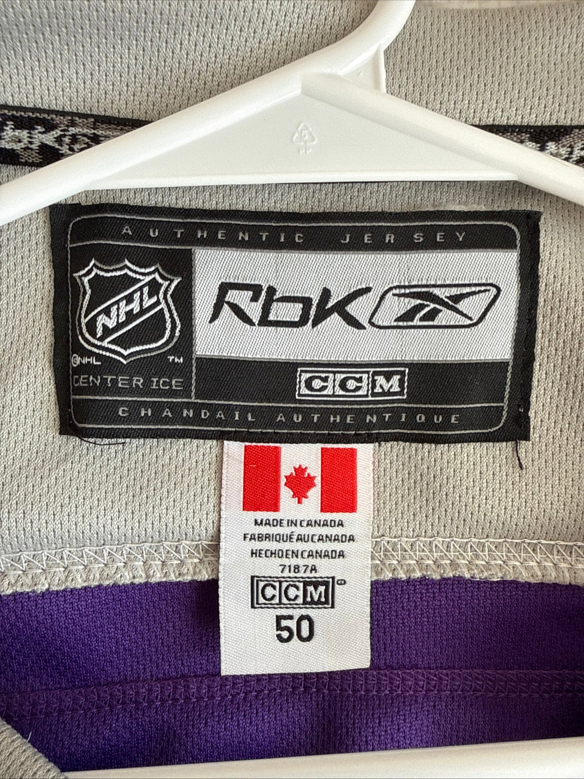 Men’s Reebok Jonathan Toews #19 Chicago Blackhawks Purple Jersey Sz 50 - RARE - Kyle’s Football Cards