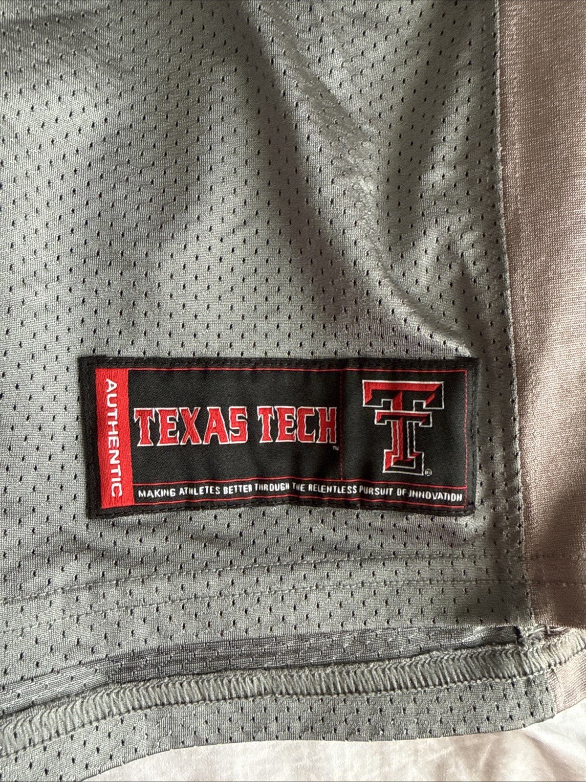 Men’s Under Armour Texas Tech Red Raiders 11 Lone Survivor Jersey Sz L - RARE - Kyle’s Football Cards