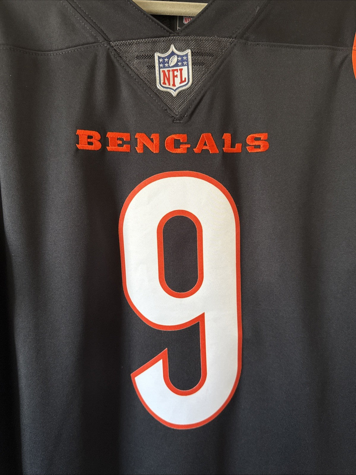 Men’s Nike Joe Burrow #9 Cincinnati Bengals Vapor Lmtd NFL Jersey Sz M - Black
