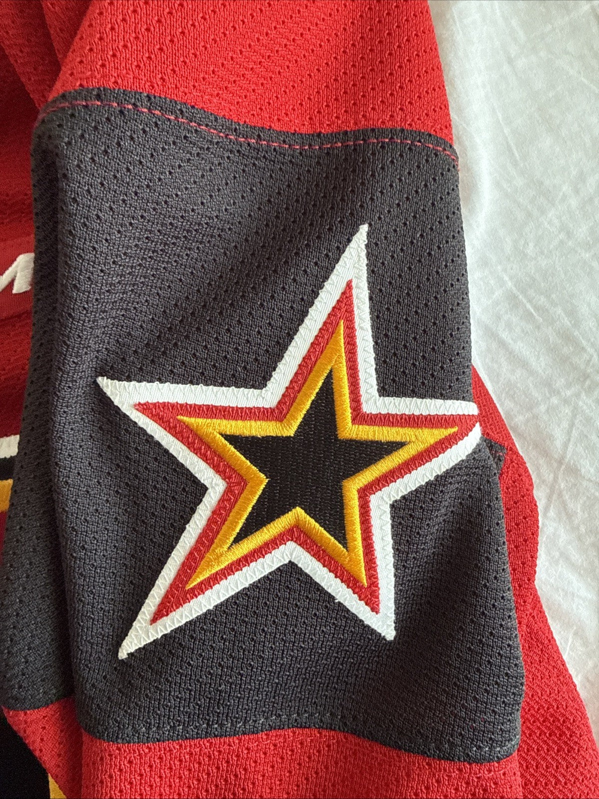 MEN’S CCM INDY FUEL ECHL AUTHENTIC HOCKEY GAME JERSEY SZ 52 - RED RARE