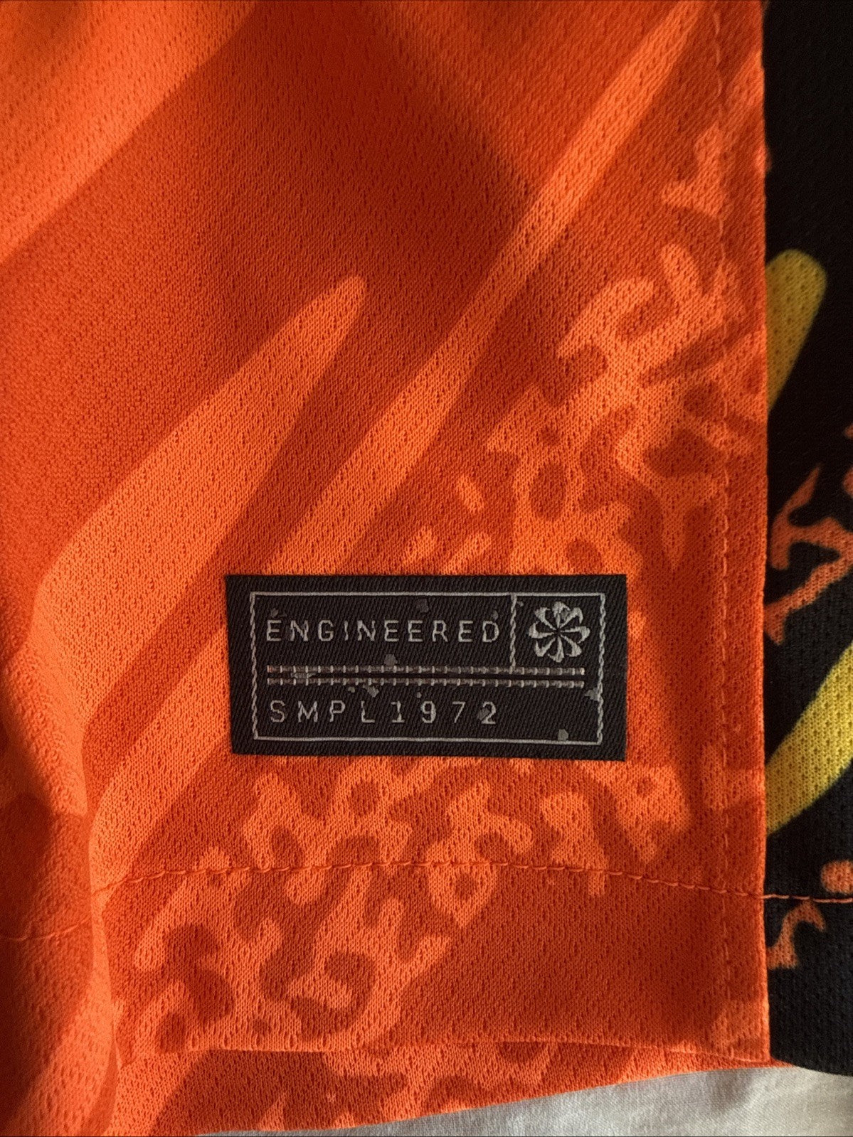 Men’s Nike Chelsea FC Stadium Orange Goalkeeper Soccer Jersey Sz L - NWT RARE