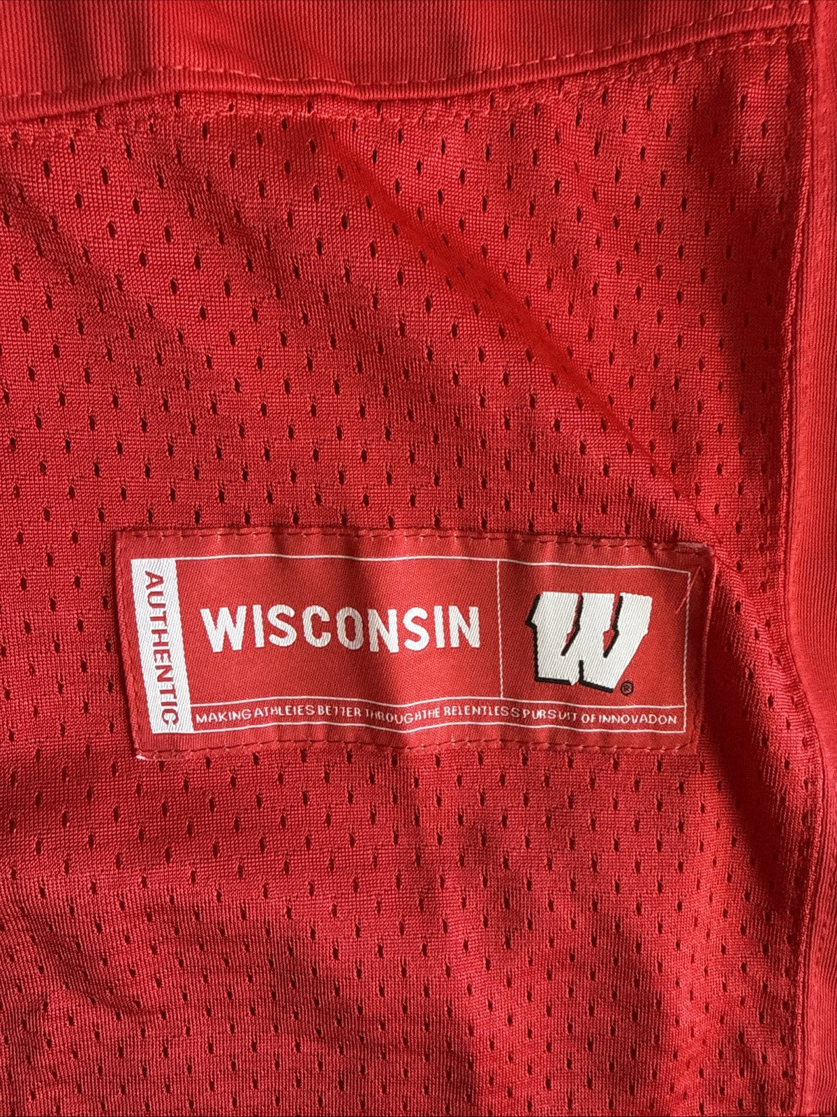 Men's Under Armour Jonathan Taylor #23 Wisconsin Badgers Rose Bowl Jersey Sz XL