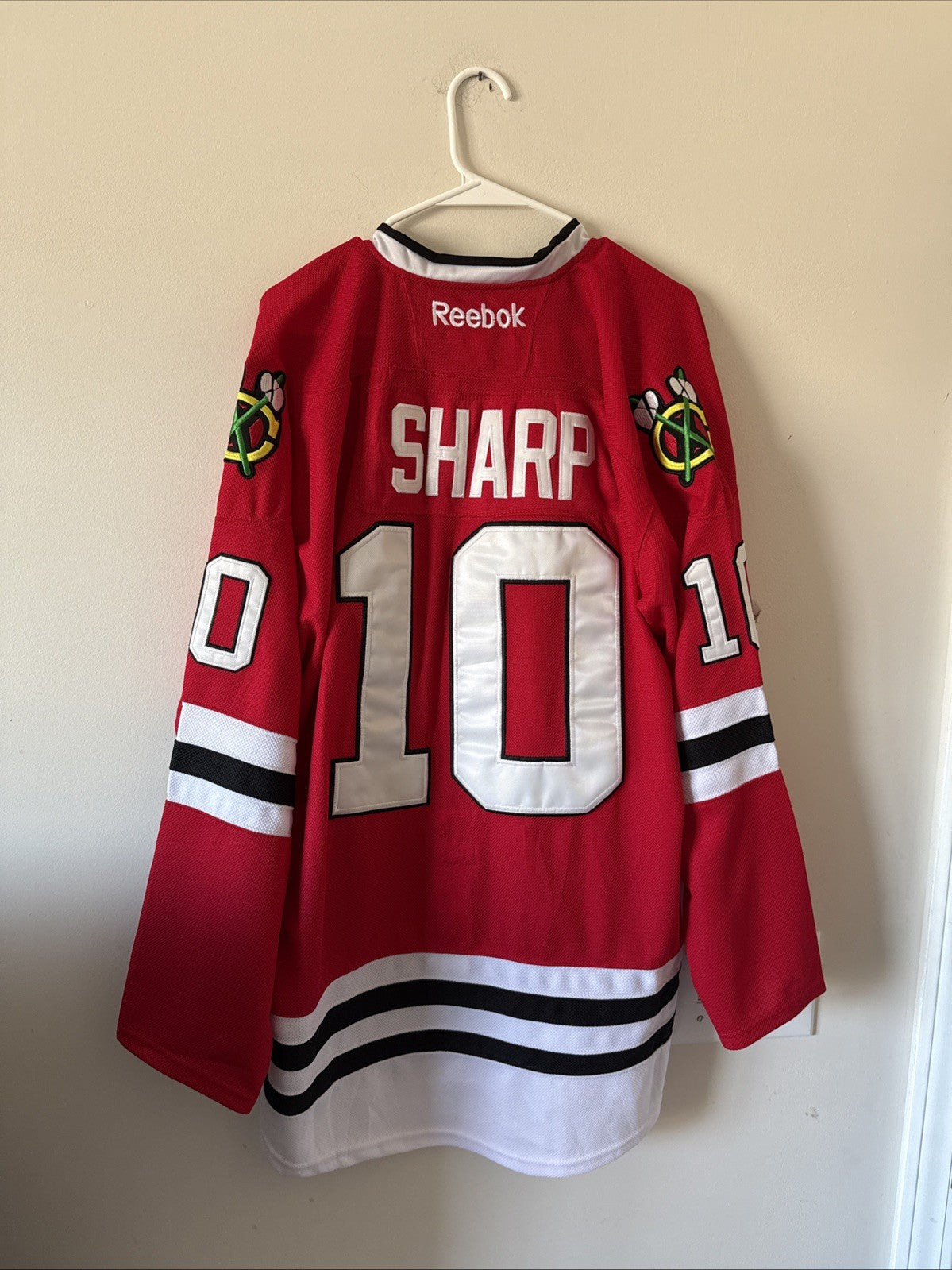 Men’s Reebok CCM VTG Patrick Sharp #10 Blackhawks Authentic Jersey Sz 52 - Red