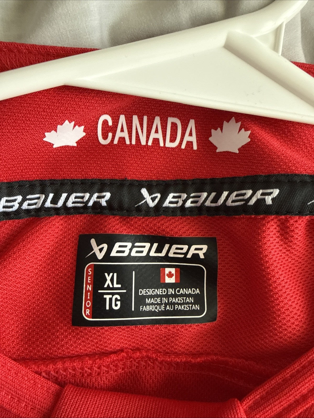 MEN’S BAUER NATHAN MACKINNON #29 TEAM CANADA 2026 OLYMPIC JERSEY SZ XL RED RARE