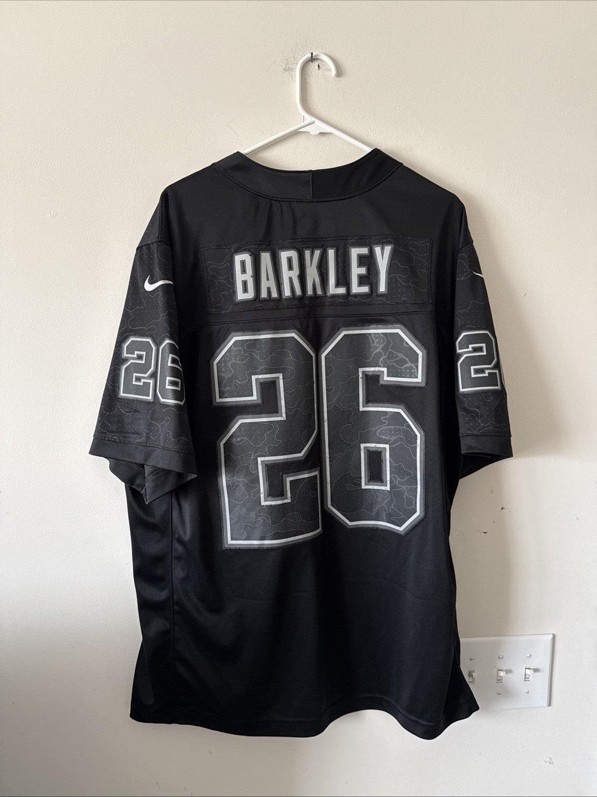Men's Nike Saquon Barkley #26 New York Giants RFLCTV Limited Jersey Sz XL RARE
