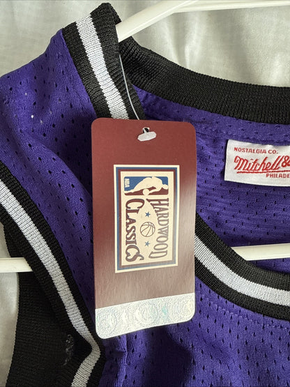 Mens Mitchell & Ness Chris Webber #4 Sacramento Kings 1998/99 Jersey Sz M - NWT