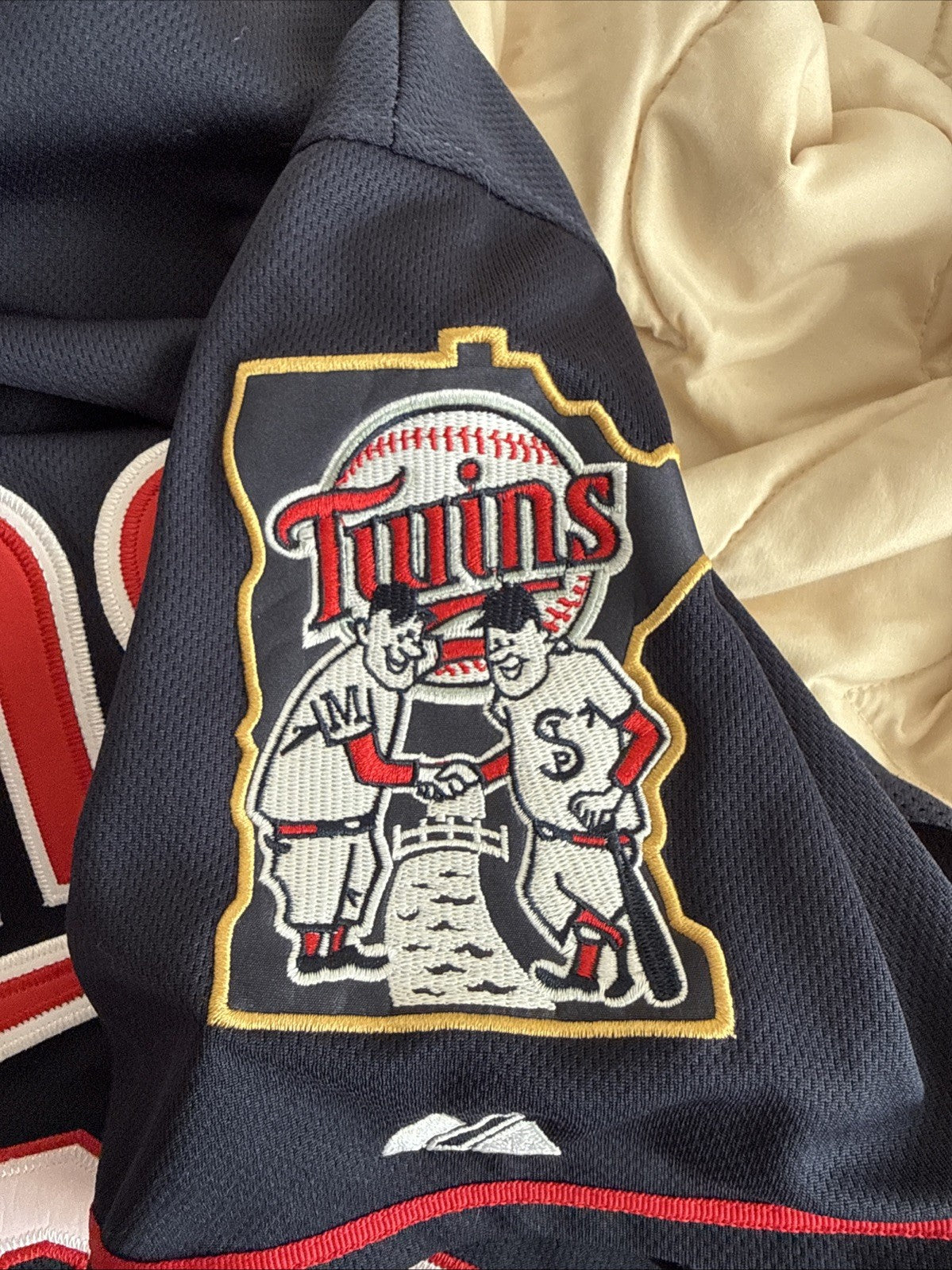 Men’s Majestic Jim Thome Minnesota Twins Inaugural Year 2010 Jersey Sz 48 - RARE